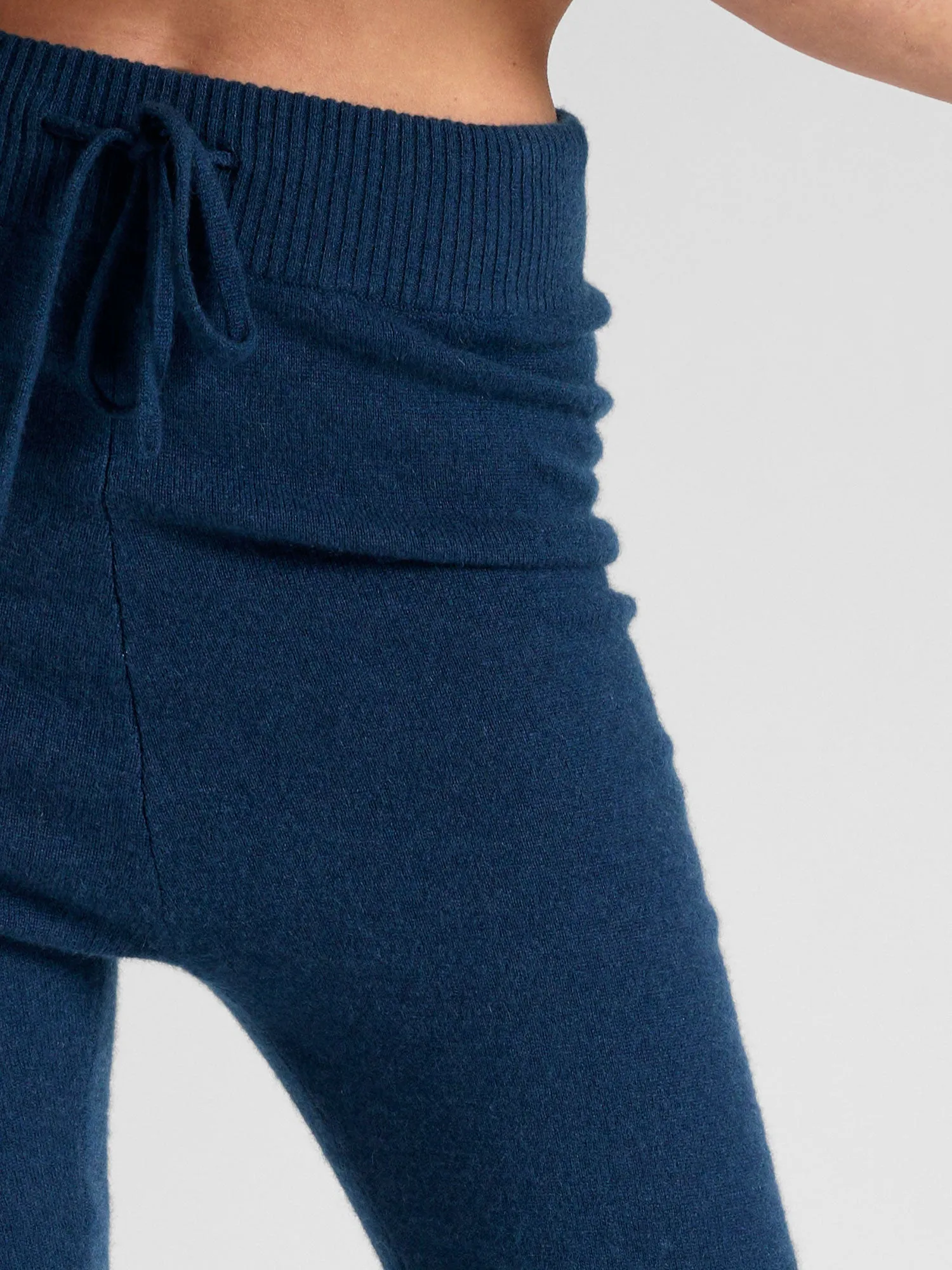 Kashmirbukse "Chill Pants" - mountain blue