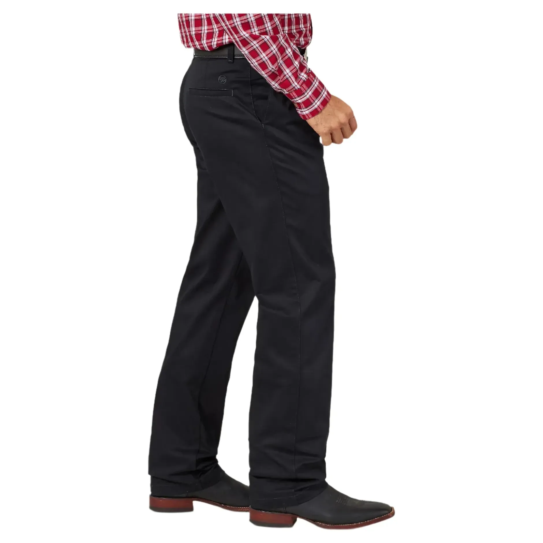 Men's Wrangler Casuals® Pleated Front Relaxed Fit Pants 1000097BK