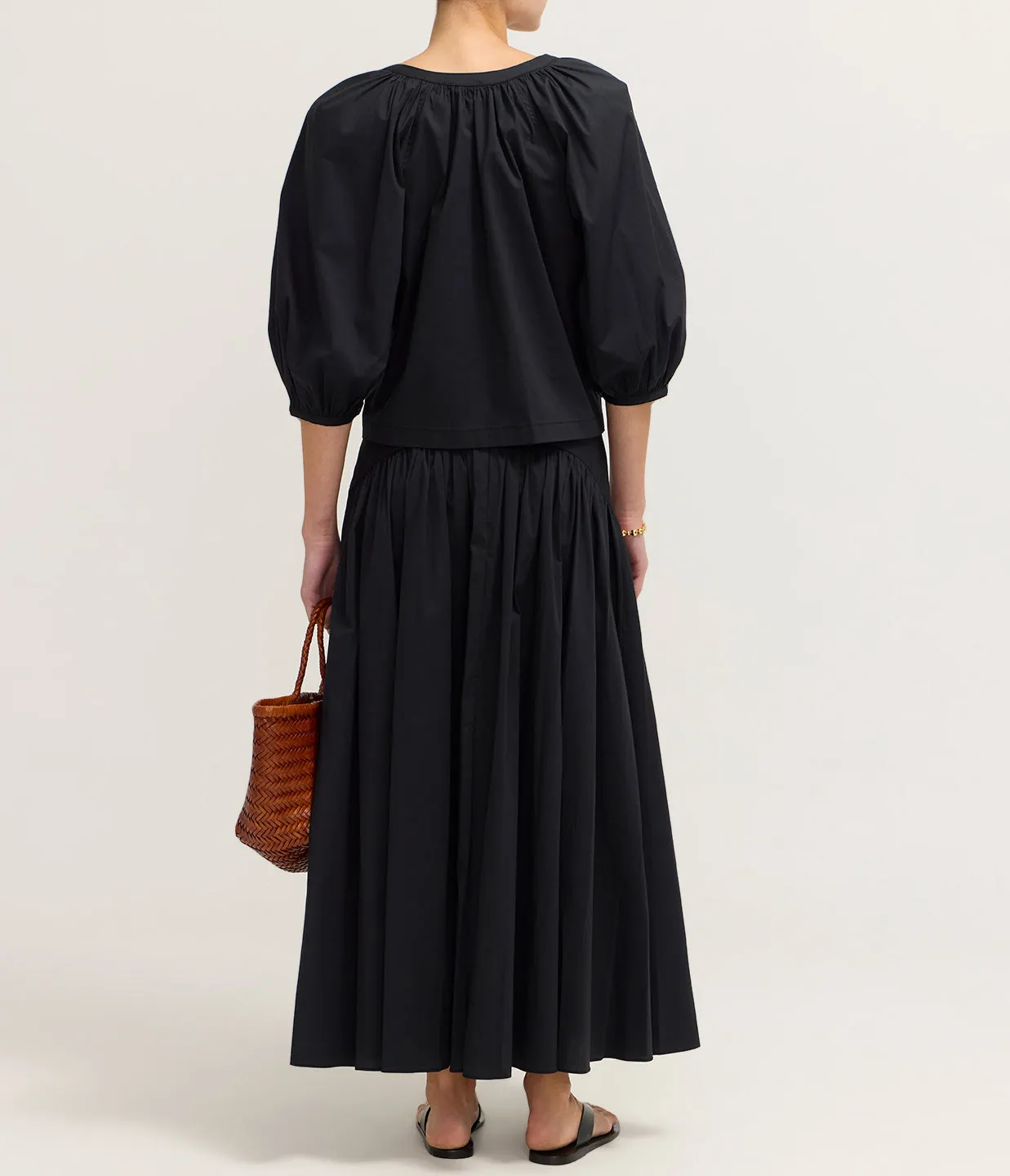 New Dill Top in Black