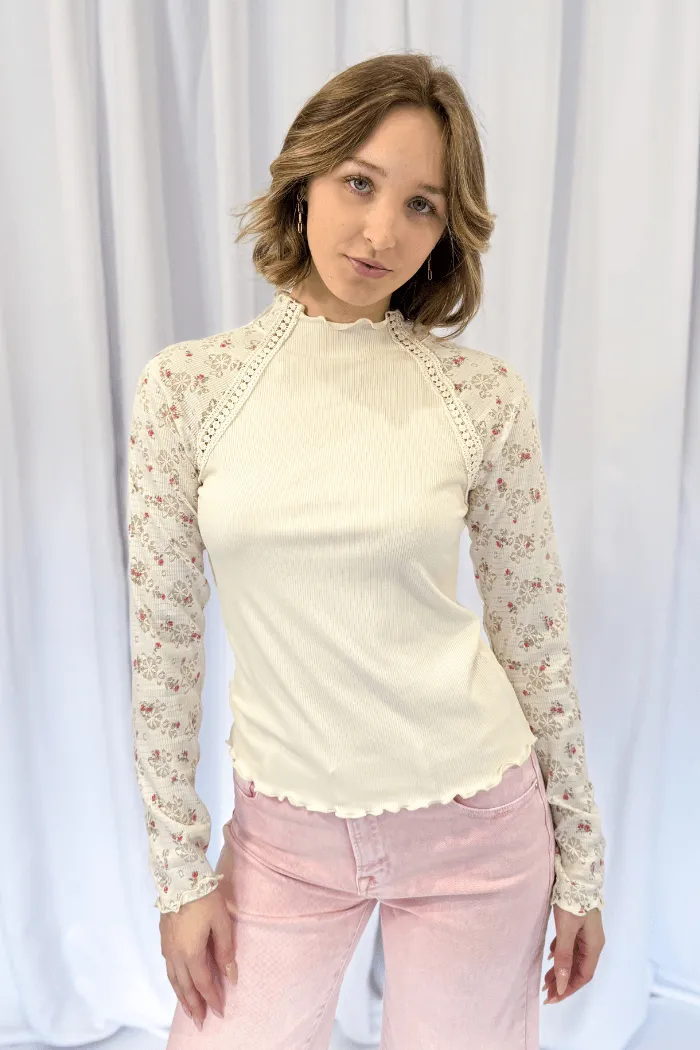 Printed Floral Long Sleeve Top