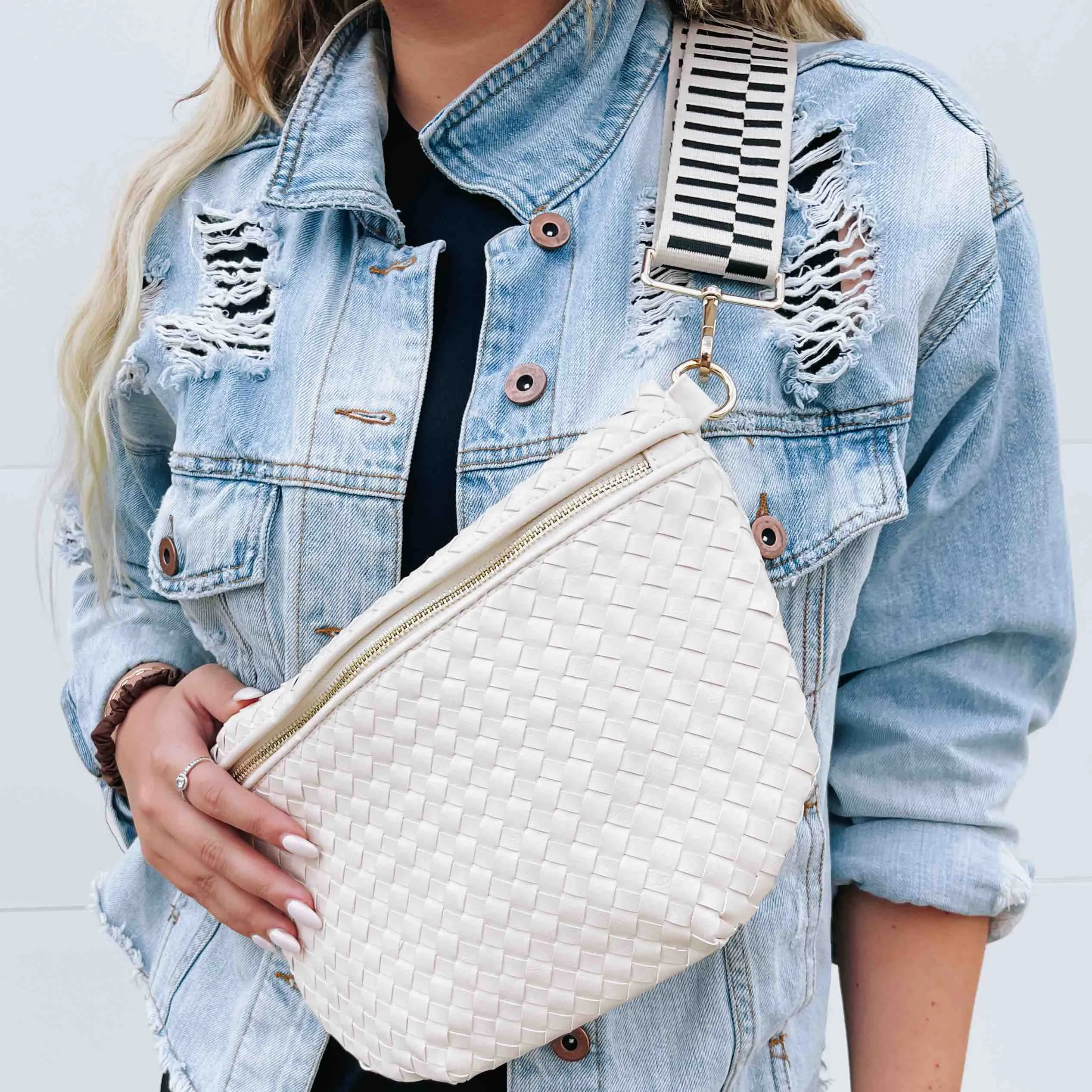 Woven Crossbody Bag Woven Shoulder Bag Woven Bag Woven Handbag Woven Crossbody Sling Bag Woven Sling Bag Woven Purse Woven Fanny Pack